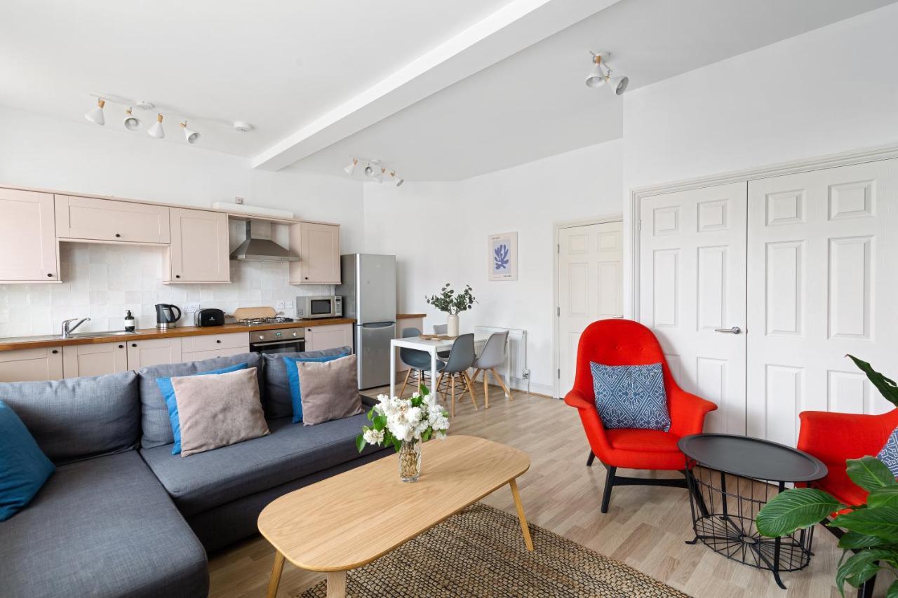 Albany By Black Door Apartment Cardiff