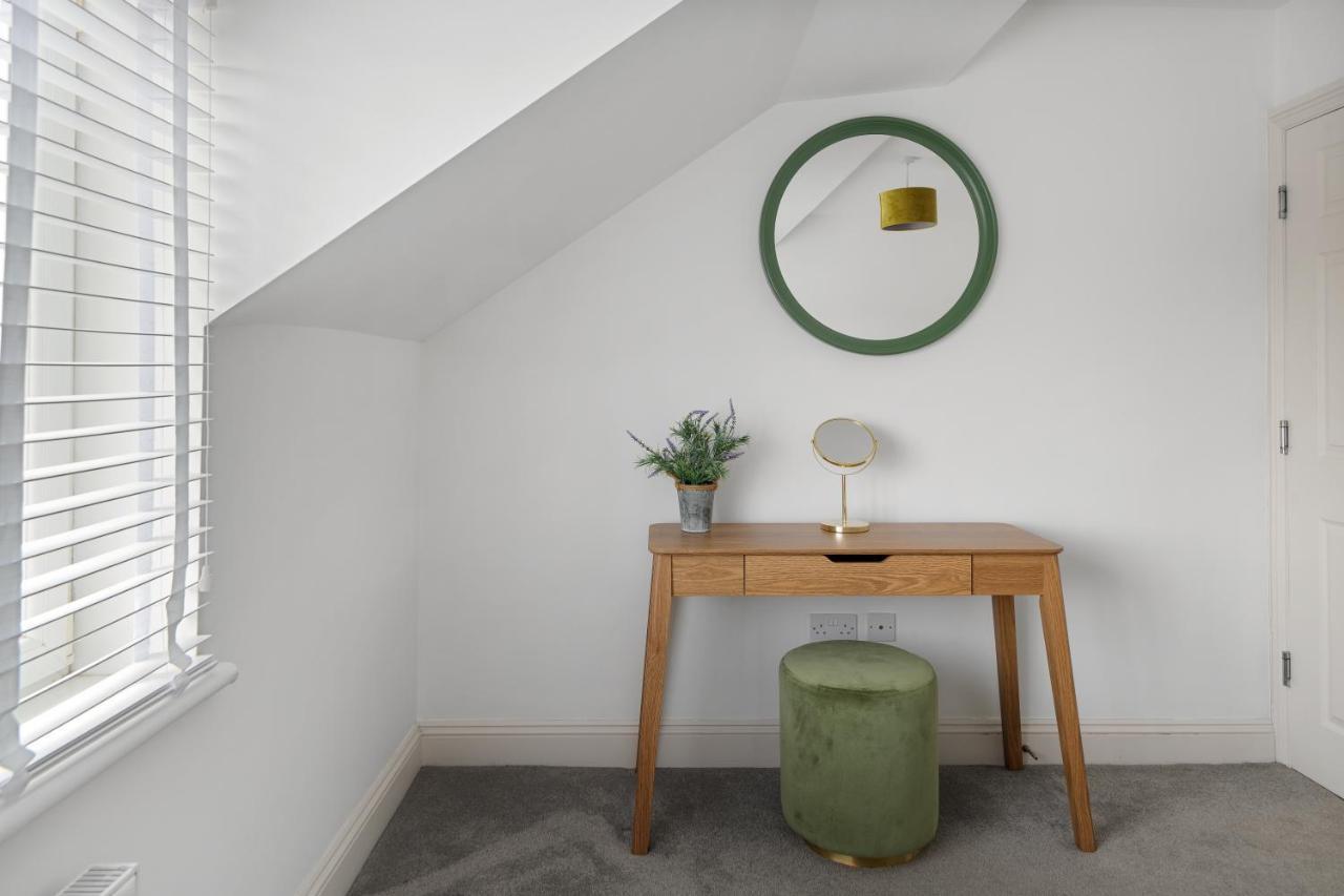 Albany By Black Door Apartment *