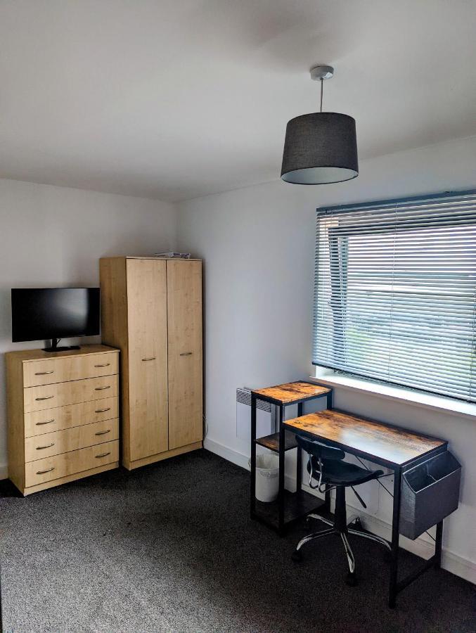 Apartment Lush Bay With Secure Parking And Fast Wifi Cardiff