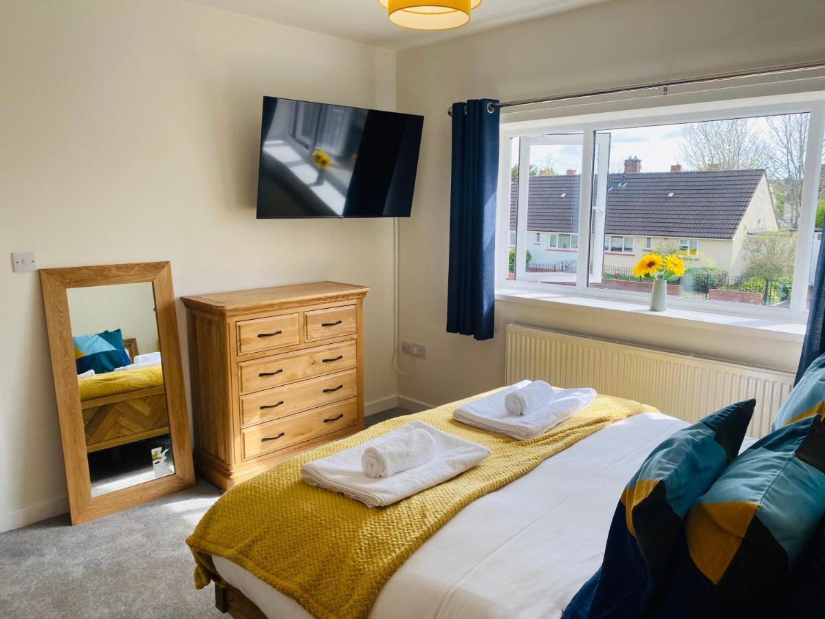 Holiday home Modern Family With Off-road Parking