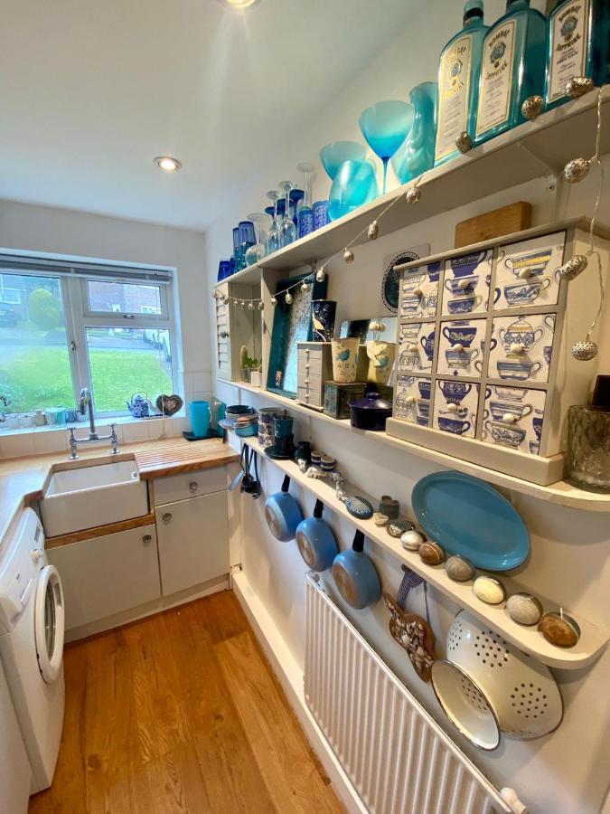 Cosy And Characterful 1 Bedroom Townhouse With Big South Facing Garden In Holiday home Cardiff