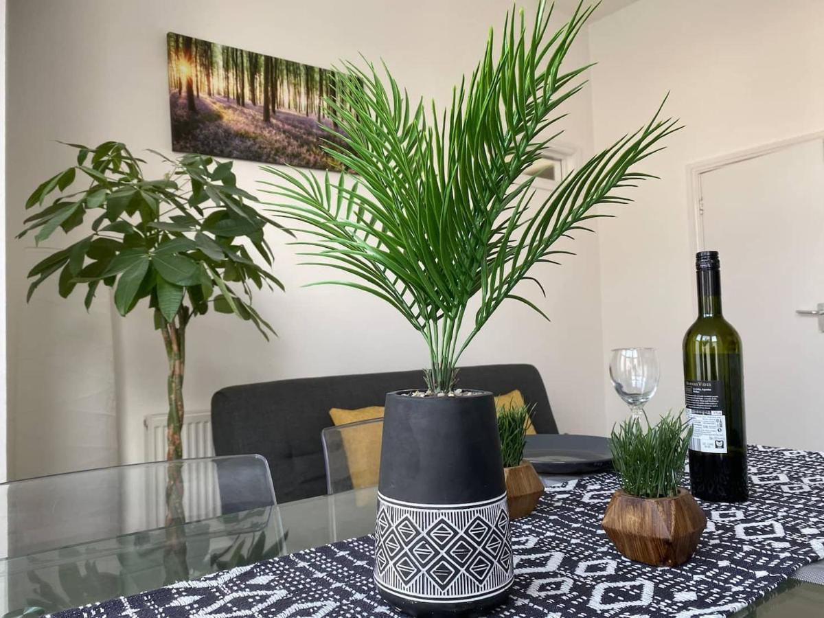 Apartment Stunning 1 Bed Spacious -central *