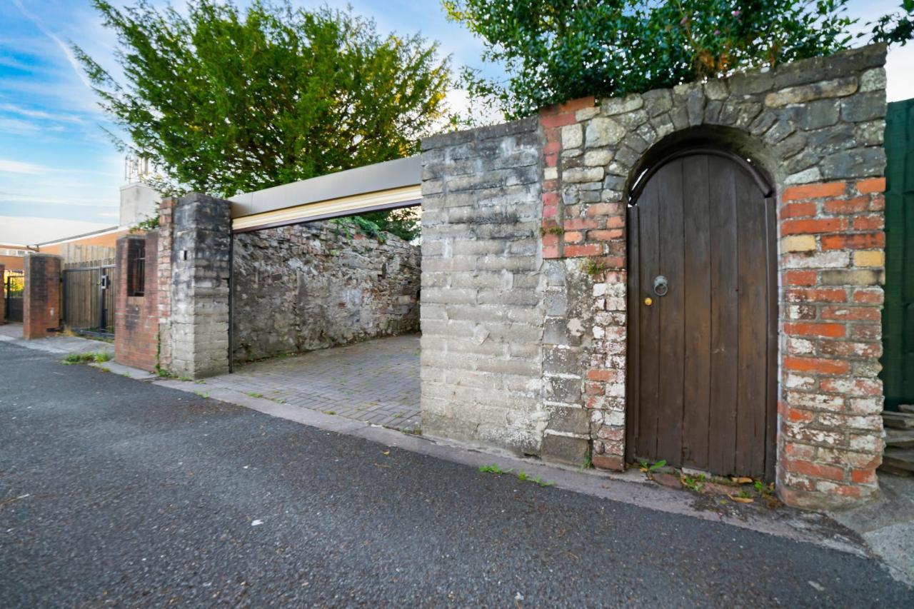 The Village Coach House *