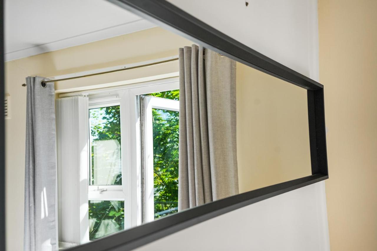 Apartment In Cathay's Terrace Cardiff