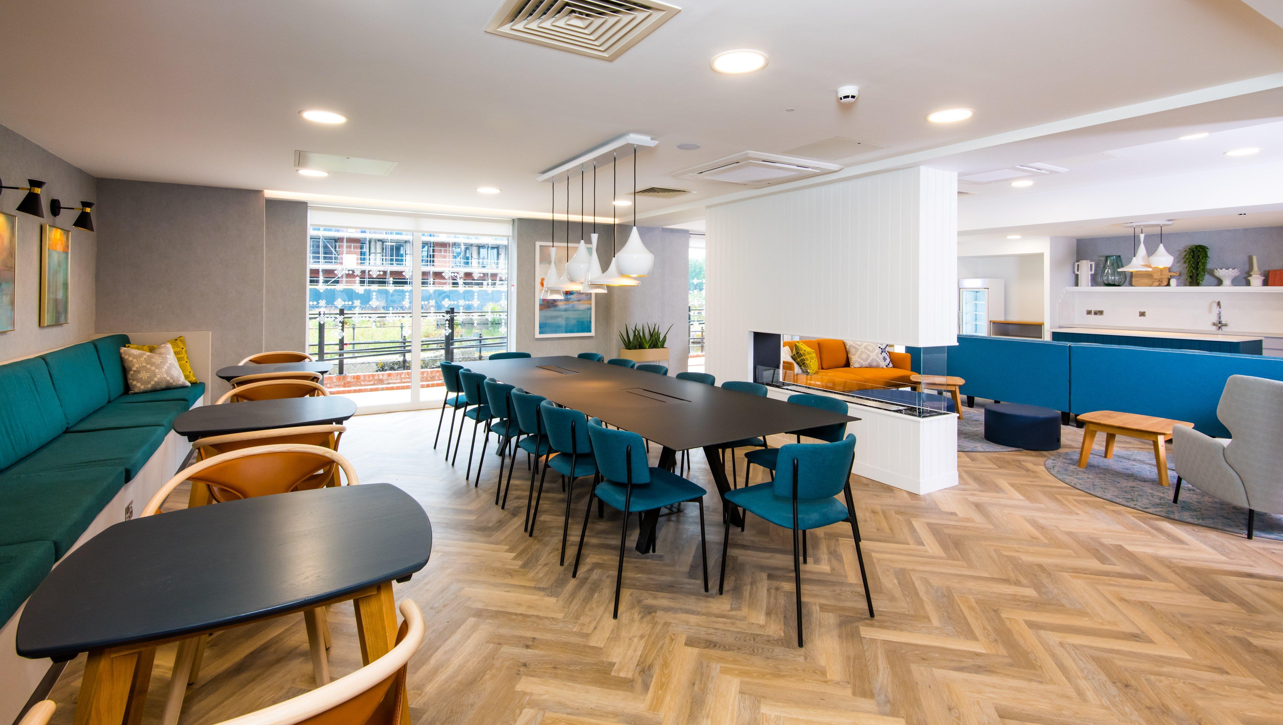 Staybridge 3*
