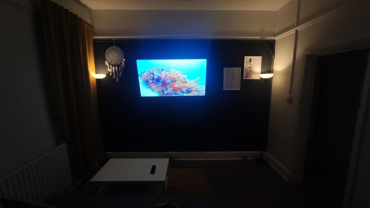 Beautiful 1 Bedroom Cardiff
