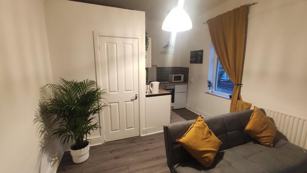 Apartment Beautiful 1 Bedroom Cardiff