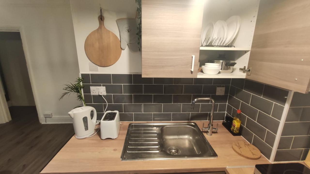 Apartment Beautiful 1 Bedroom Cardiff
