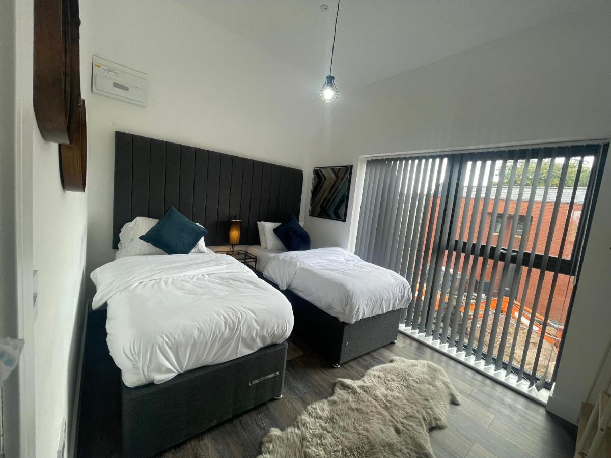 Sapphire Premier W/secure Parking Apartment