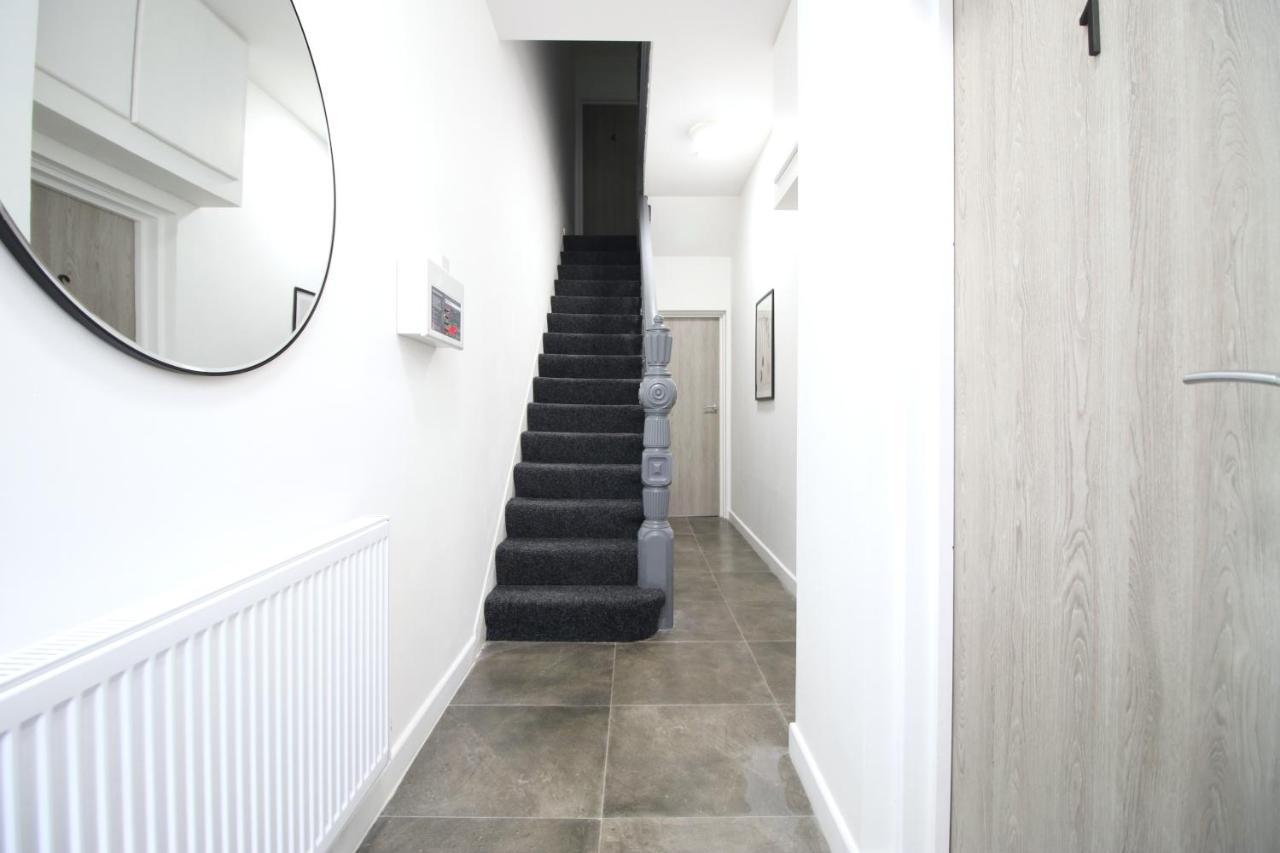 Ty Suites 9 - New In Cardiff