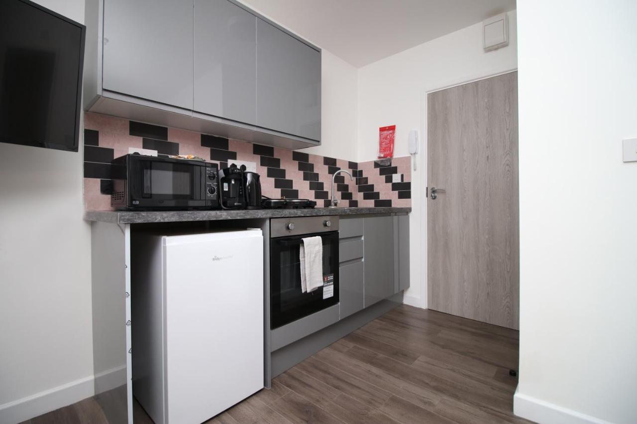 Ty Suites 9 - New In *