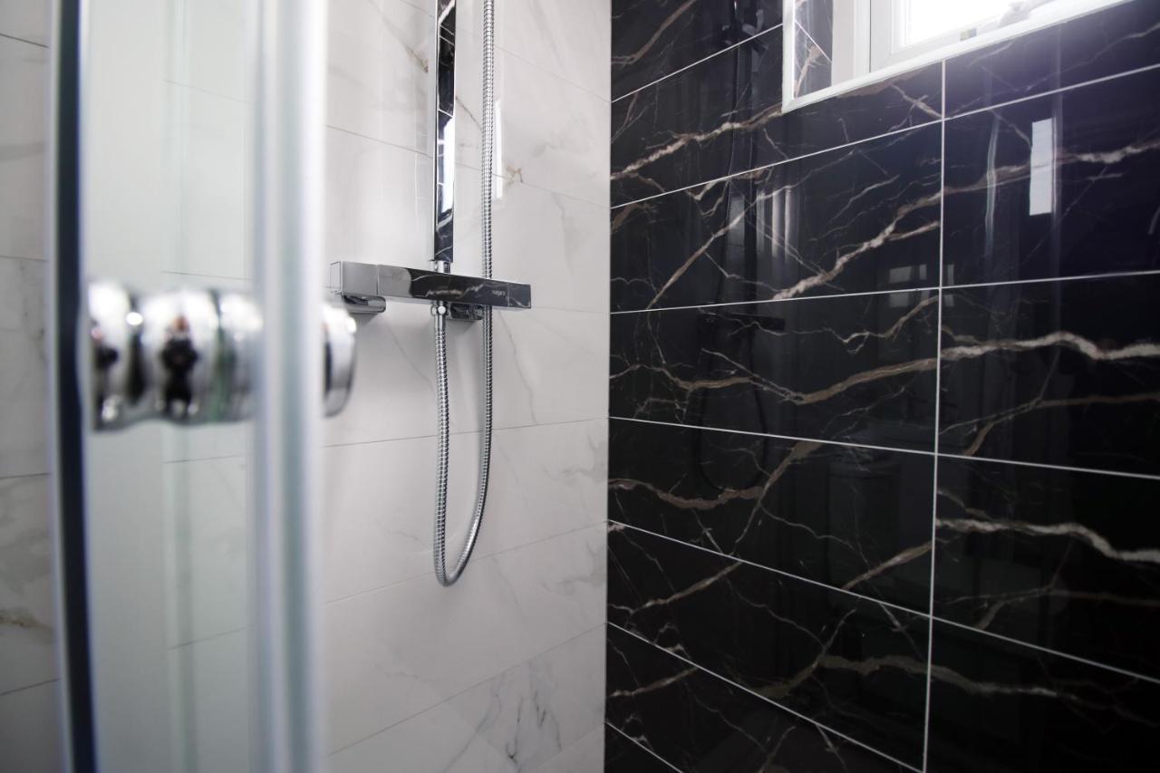Ty Suites 7 - New In *