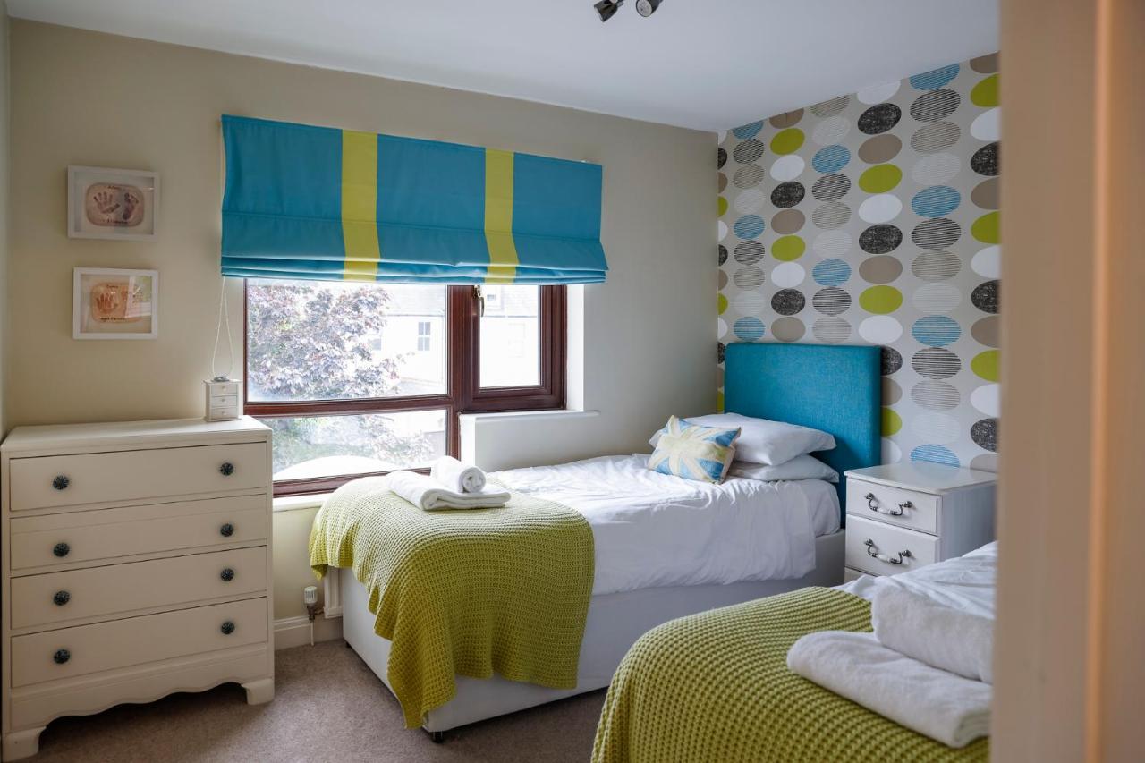 Holiday home Stylish Family In Desirable Penylan + Parking Cardiff