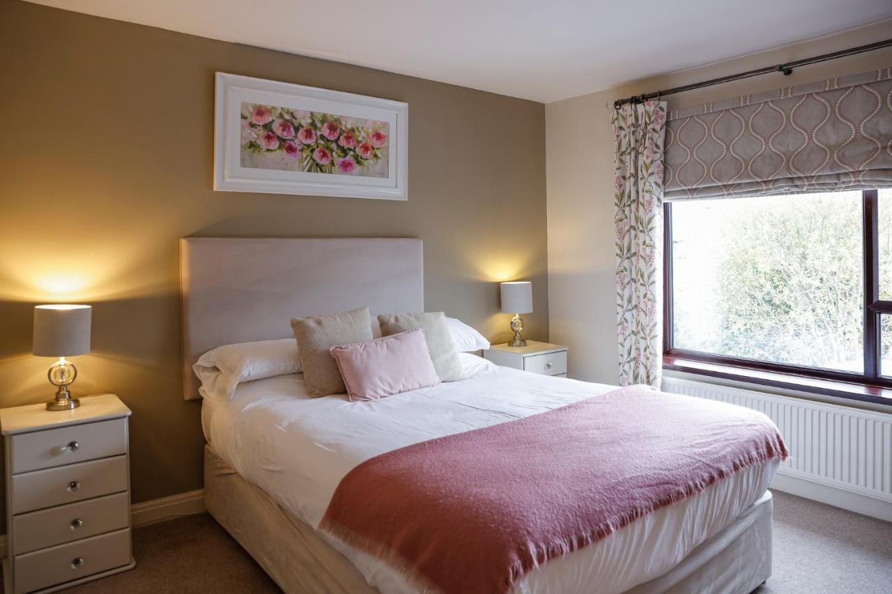 Stylish Family In Desirable Penylan + Parking * Cardiff