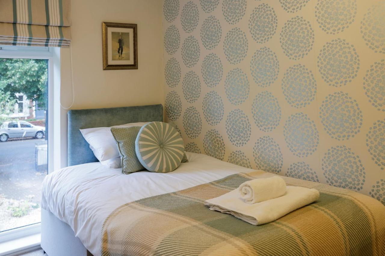 Holiday home Stylish Family In Desirable Penylan + Parking *