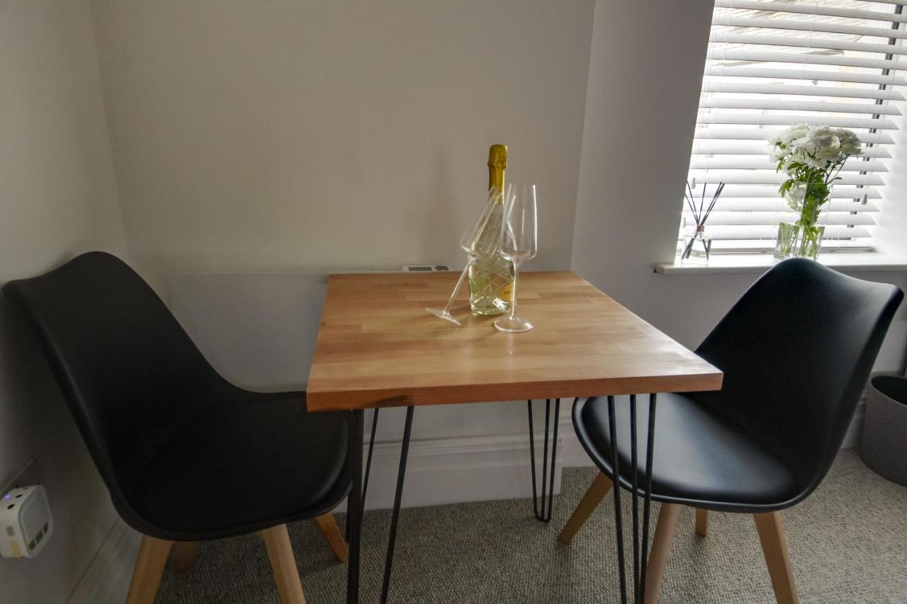 Bay Studio By Staying-away Cardiff