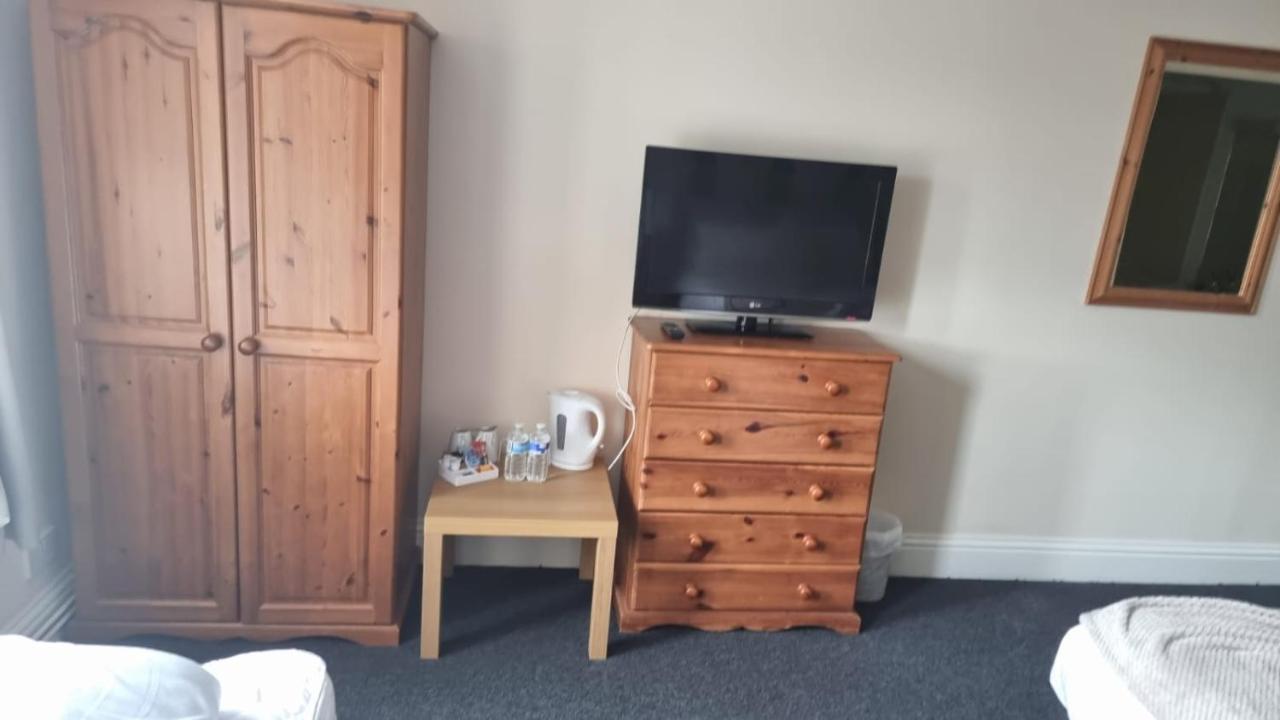 Cefn Mably Bar And Hotel Cardiff