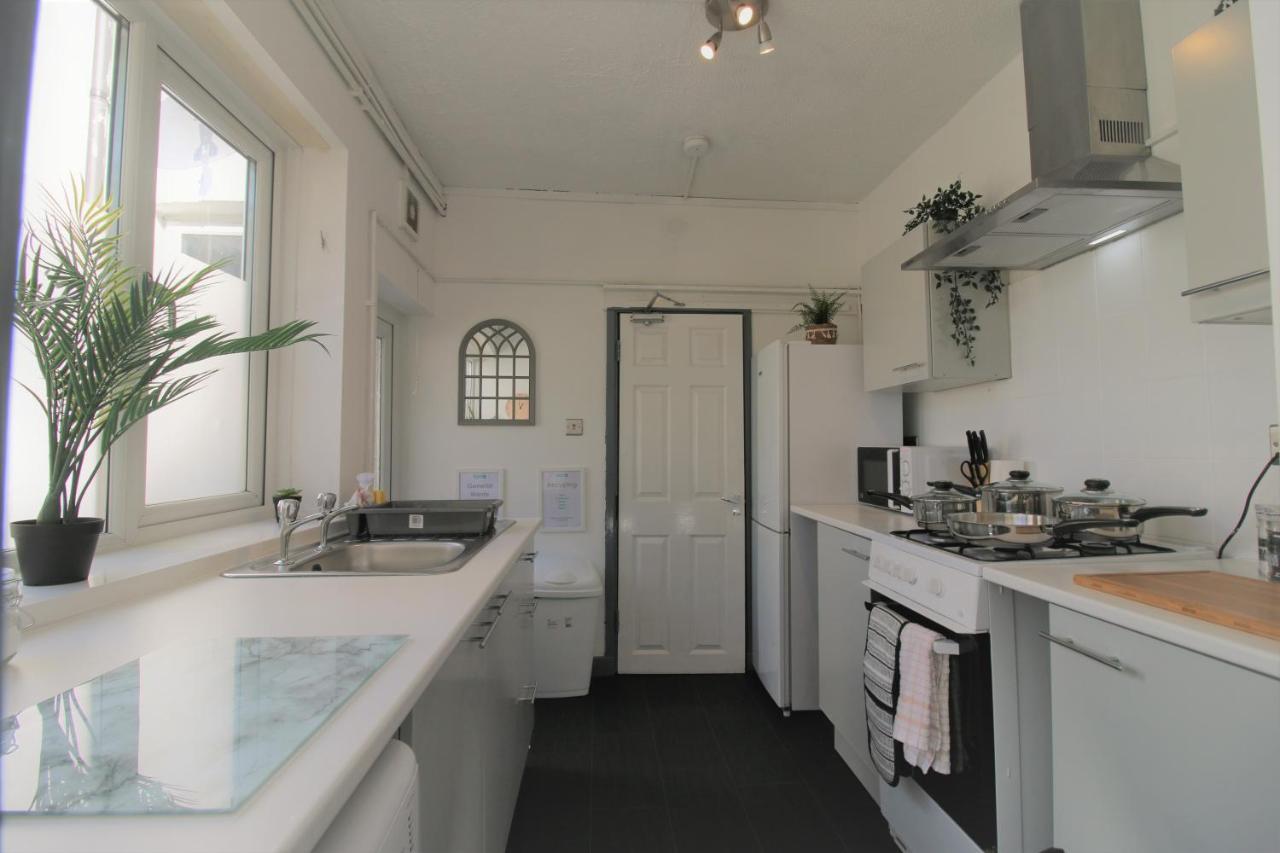 Fitzroy Terrace By Promise Cardiff