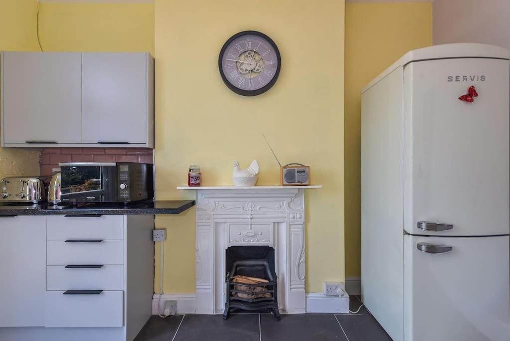 Holiday home Traditional 3-bed In Pontcanna With Parking