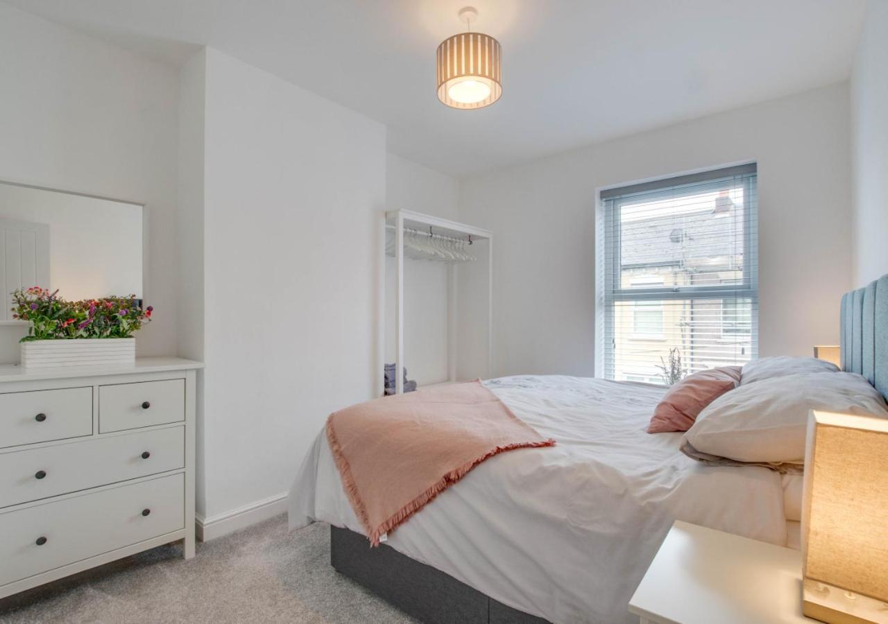 Drws Nesaf Townhouse Cardiff