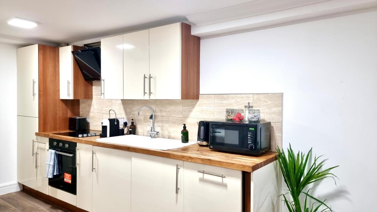 Apartment Thompson By Switchback *