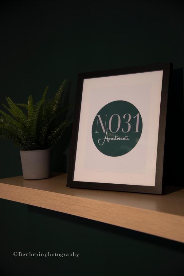 No31 *
