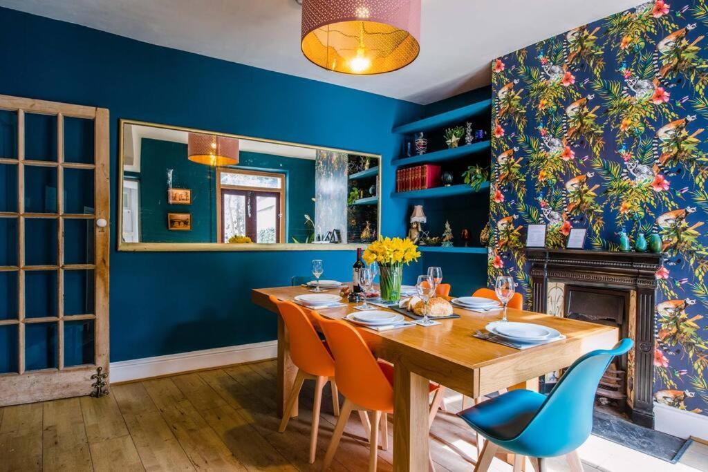 Holiday home Gorgeous Victorian House Sleeps 6 In