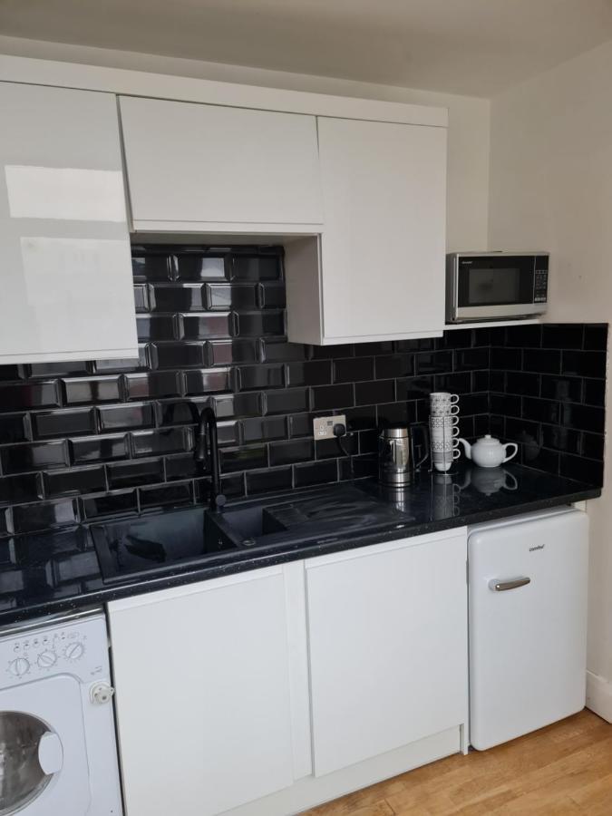 Luxury 2 Bedroom, And 2 Bathroom Cardiff