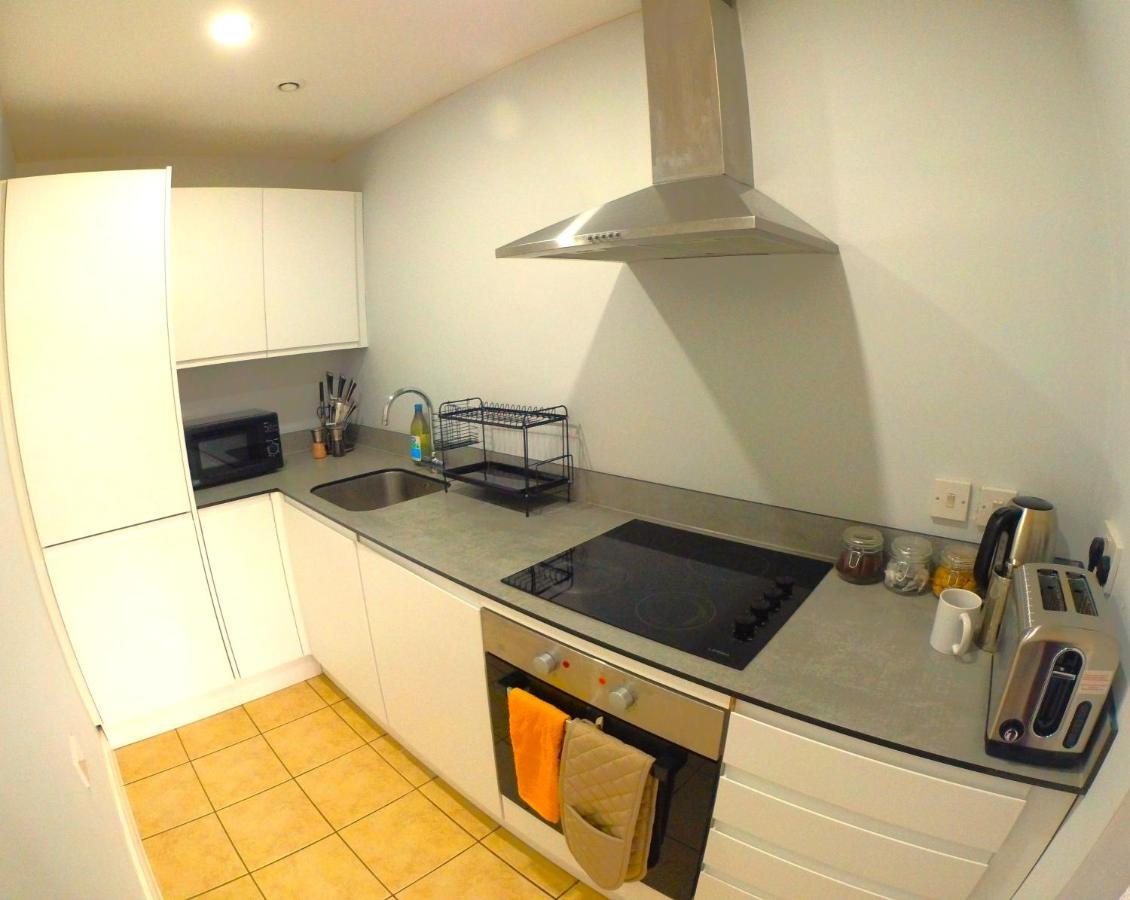 Studio For Professionals Trades Relocators Cardiff
