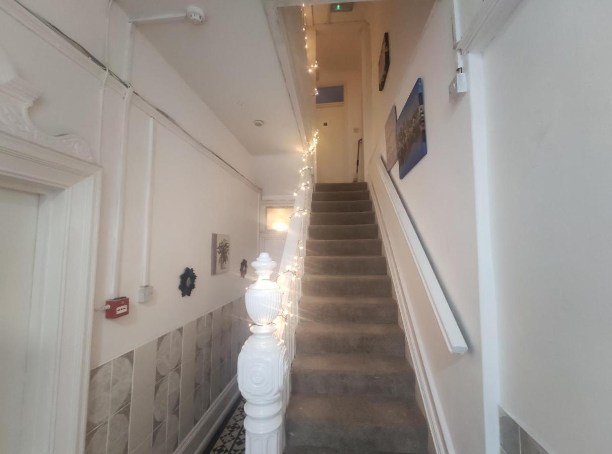 2 Bedroom In A Supurb Area Of * Cardiff
