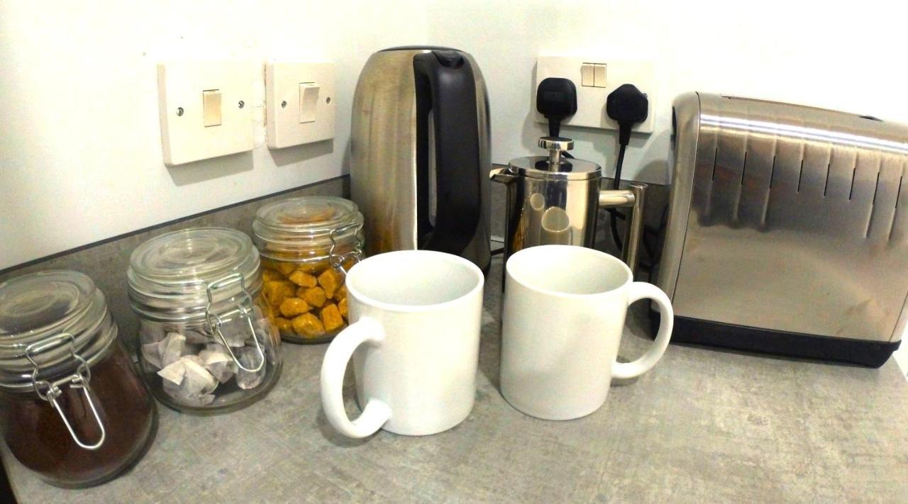 Studio For Professionals Trades Relocators Cardiff