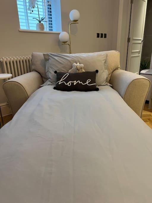 Apartment New Apartment, 10 Mins From Principality Stadium Cardiff