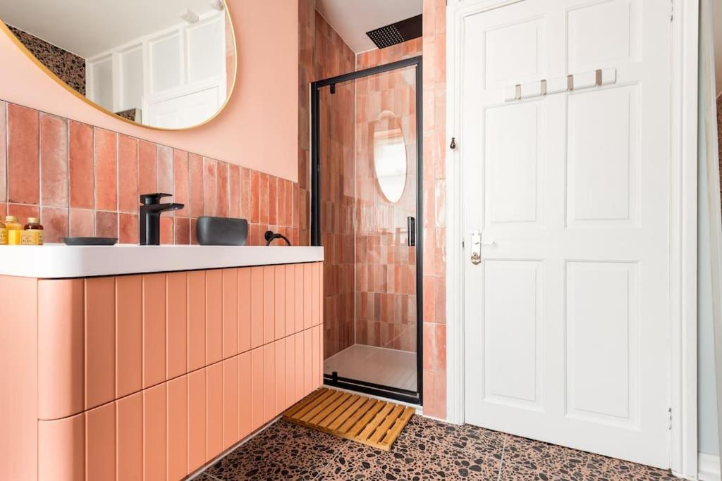Penarth Townhouse Close To & Bay Cardiff