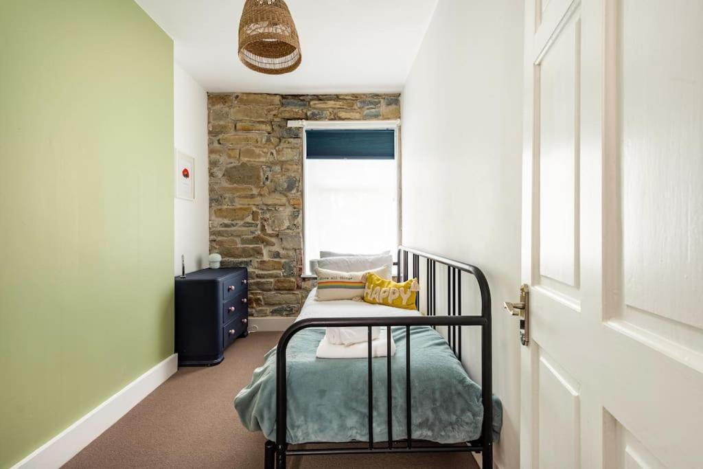 Penarth Townhouse Close To & Bay * Cardiff
