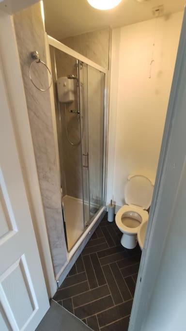 1 Bedroom In A Supurb Area Of * Cardiff