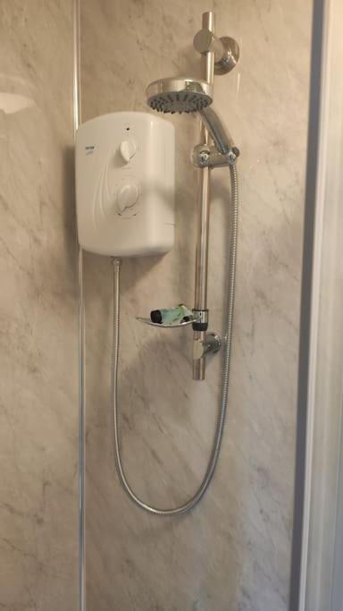 1 Bedroom In A Supurb Area Of
