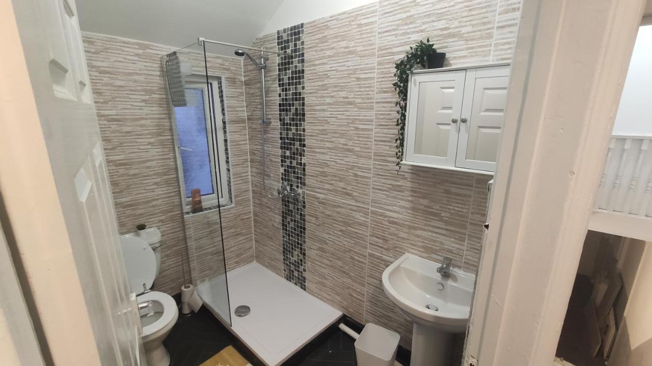 Apartment Convenient 1 Bedroom In The Inner-city Cardiff
