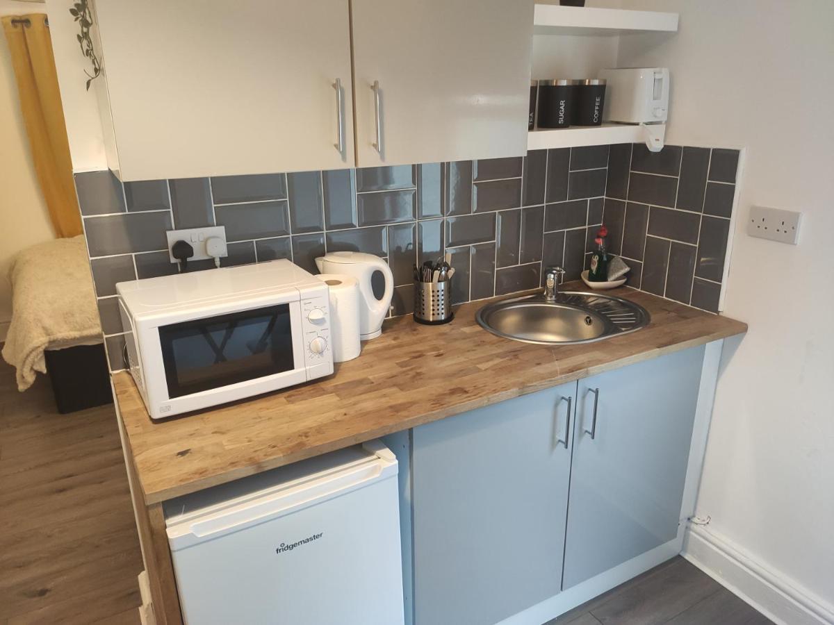 Convenient 1 Bedroom In The Inner-city Cardiff