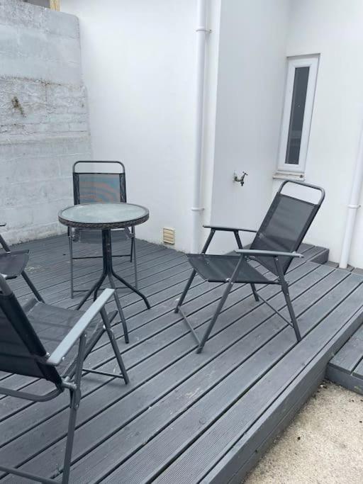 City Center House, Cardiff, Parking Permit And Garden Holiday home