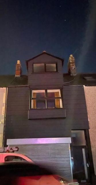 City Center House, Cardiff, Parking Permit And Garden