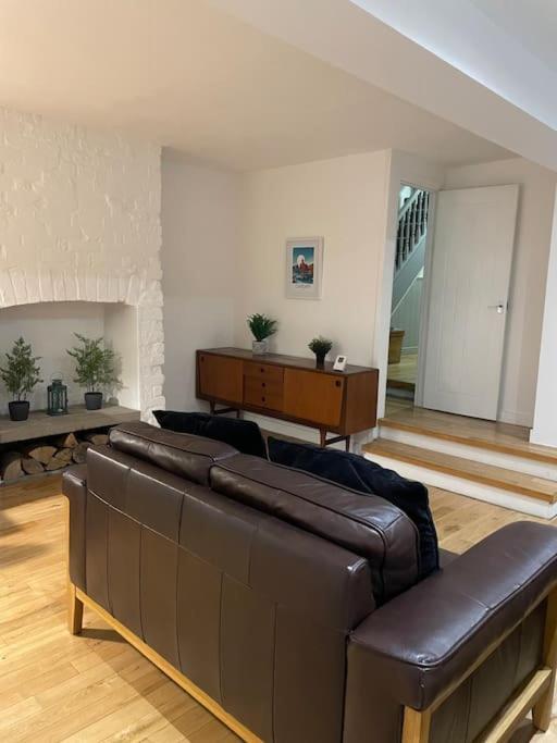 City Center House, Cardiff, Parking Permit And Garden Holiday home Cardiff