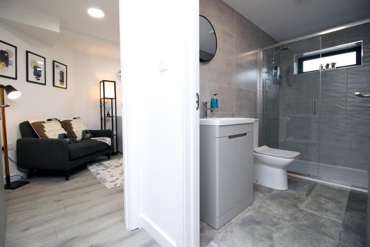 Central-perfect For Business-1 Bed Snug Apartment