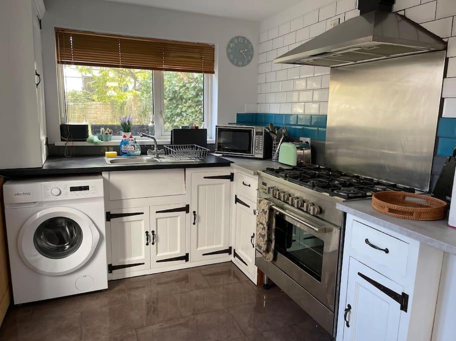 Gorgeous Within Centre Holiday home Cardiff