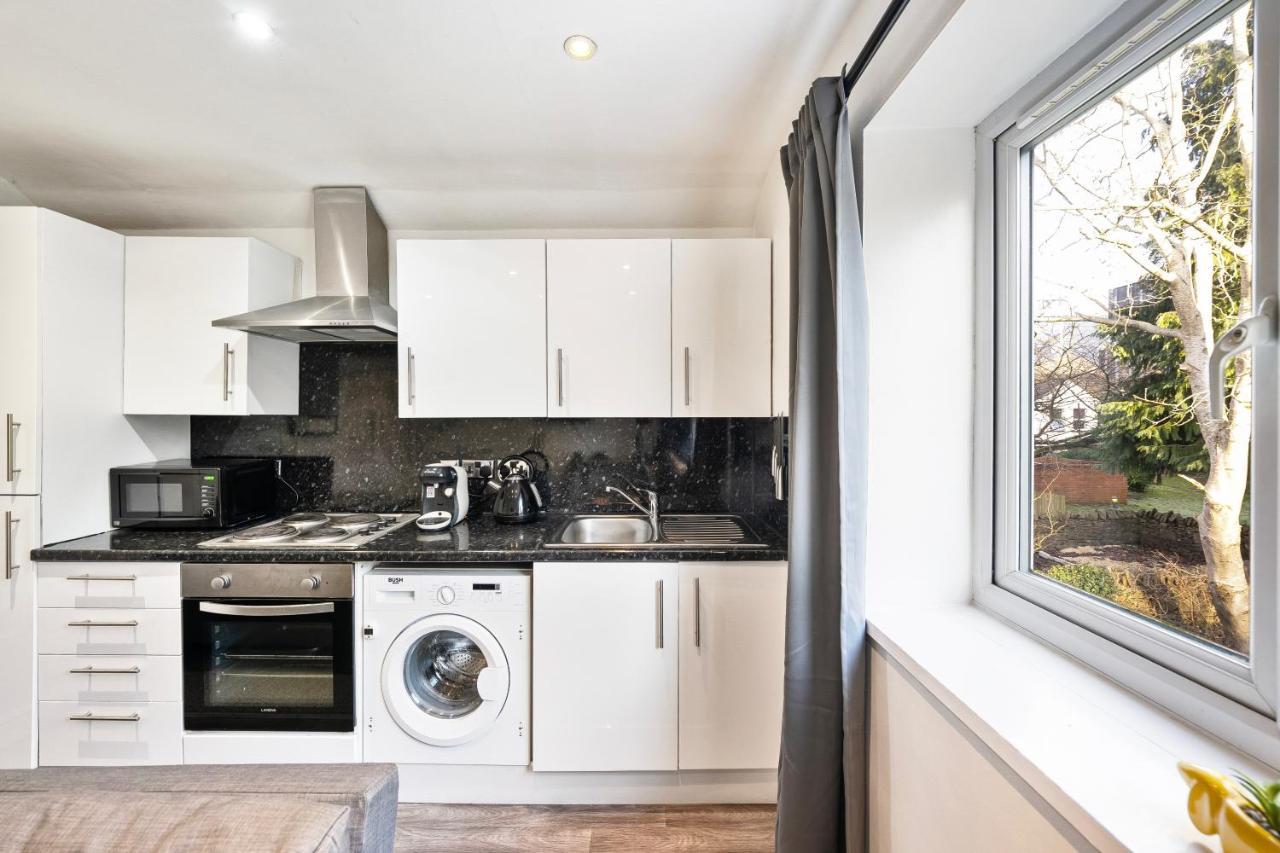 Nr Centre & Park For Up To 6 Cardiff