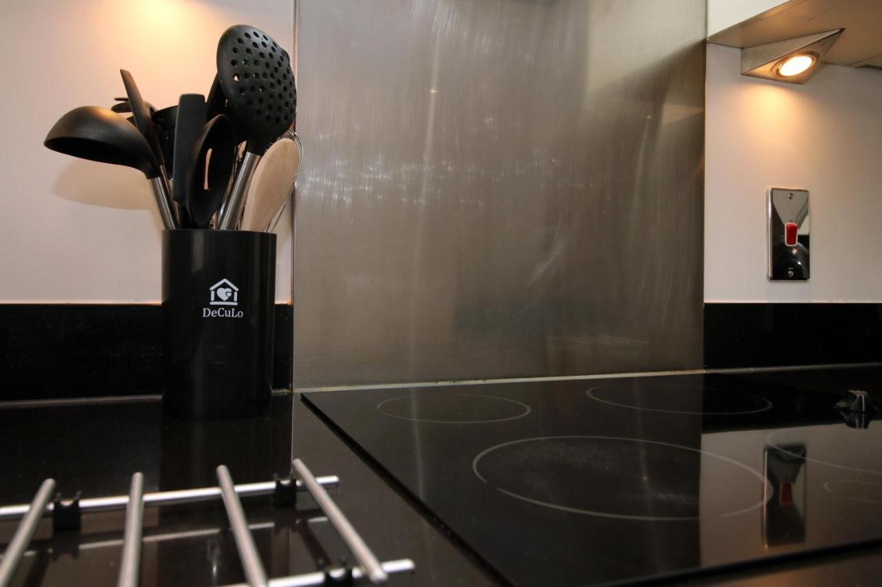 Apartment No 1 Under The Clock By Ssw - 1br, Right In The Centre, Sleeps 4
