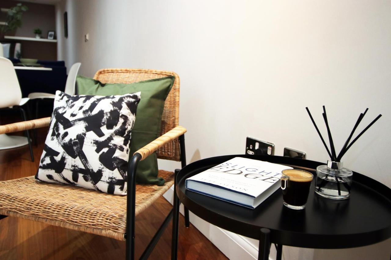 Apartment No 1 Under The Clock By Ssw - 1br, Right In The Centre, Sleeps 4 Cardiff