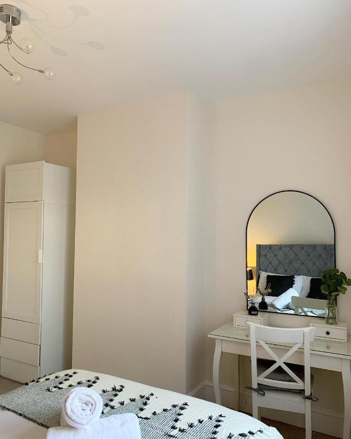 Cardiff Home Guest house Cardiff