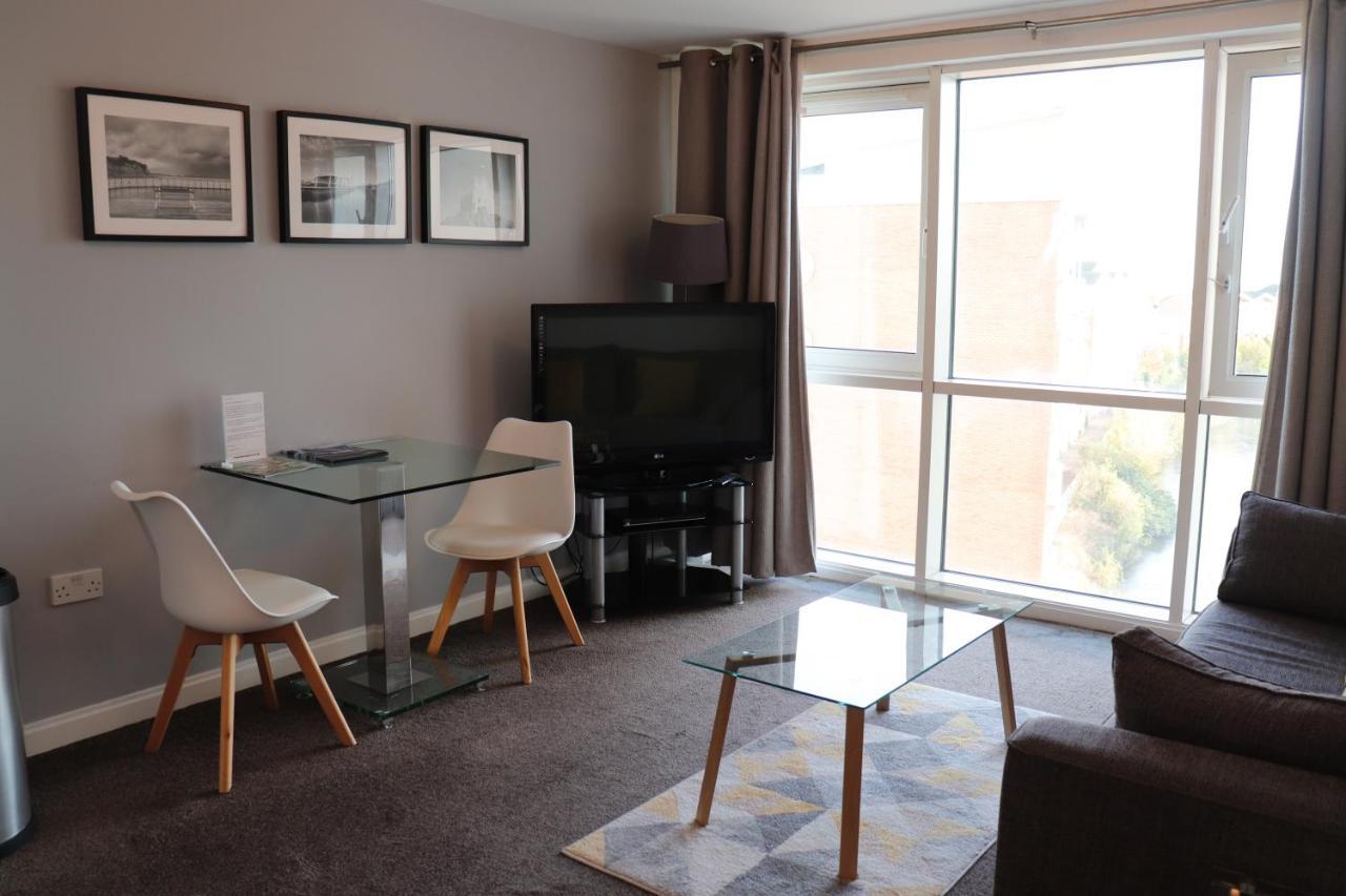 Apartment Century Wharf Apartments By Urban Space *