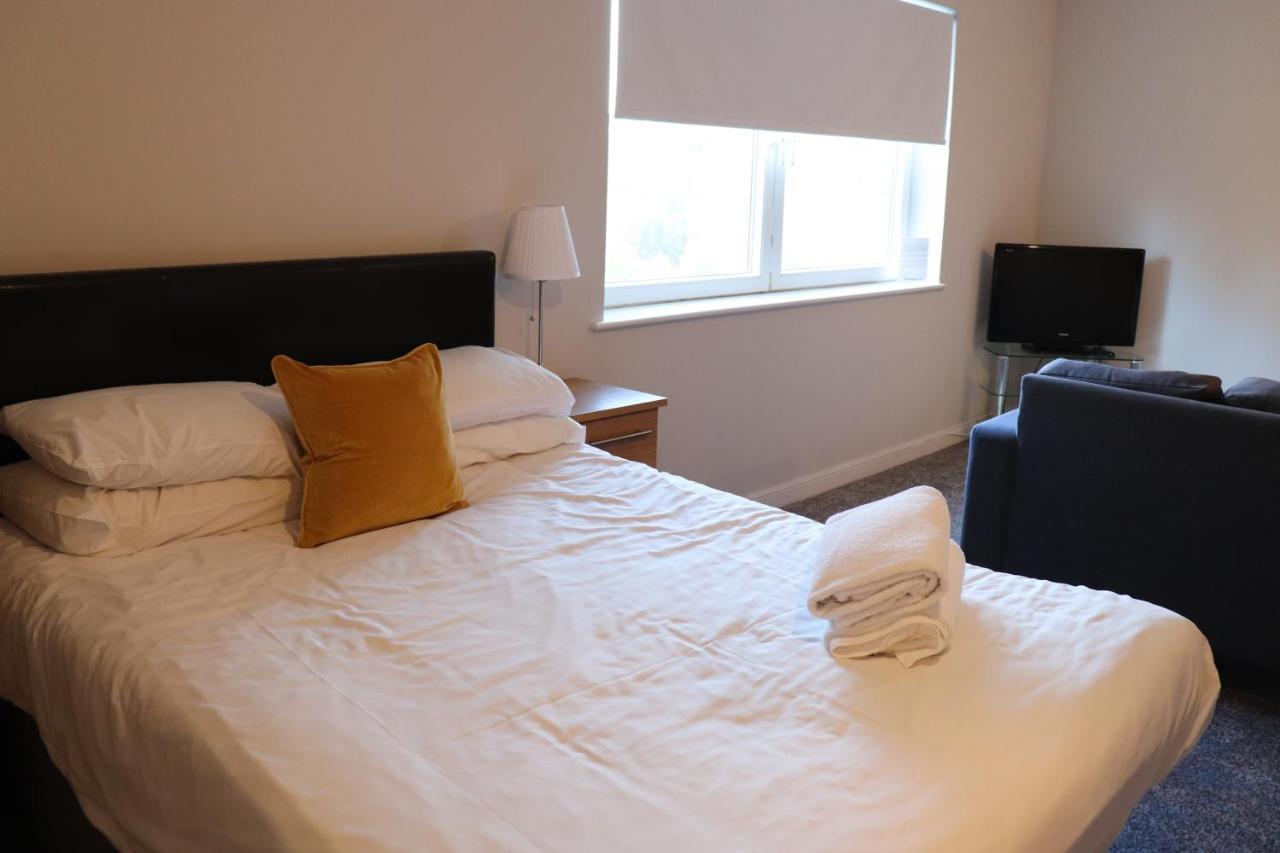 Century Wharf Apartments By Urban Space * Cardiff