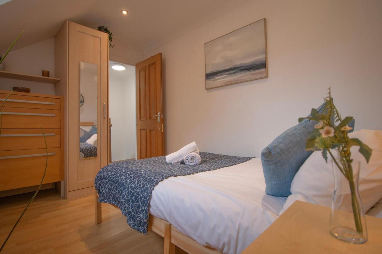 Sealock Mews By Promise * Cardiff
